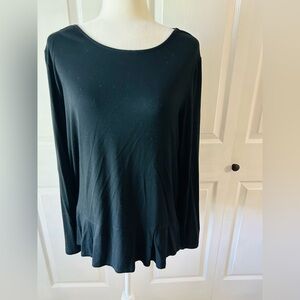 Top soft surroundings woman’s size medium shirt new condition